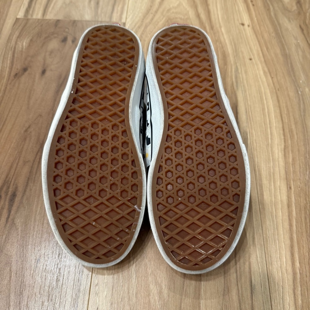 Vans Kids' Black and White Checkered Floral Sneakers Size 4 - Picture 6 of 6
